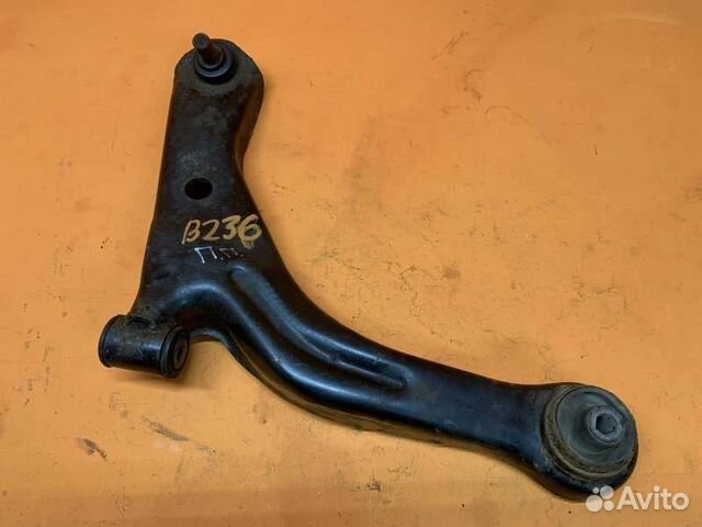 Рычаг подвески нижний передний правый Ford Escape