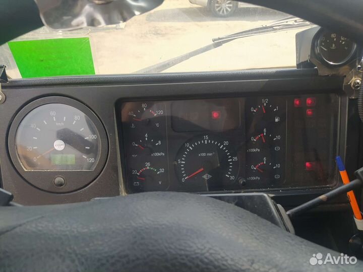 МАЗ 4380W2-440-000, 2011