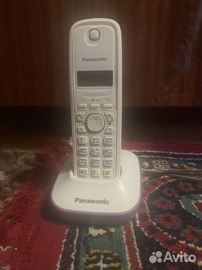 Panasonic телефон