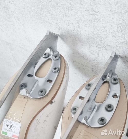 Коньки для фигурного катания risport lux