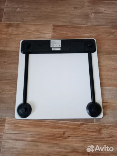 Весы напольные электронные