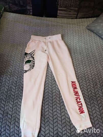 Спортивный костюм женский