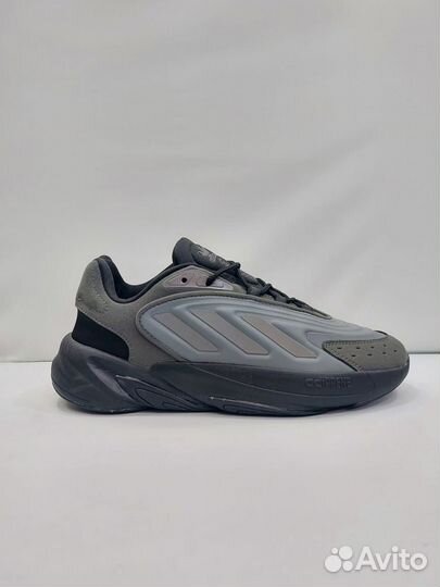 Кроссовки adidas ozelia