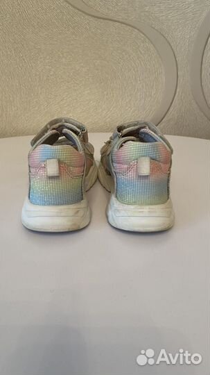 Сандали для девочки