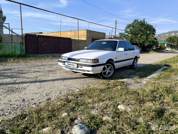 Mazda 626 2.0 МТ, 1988, 200 000 км