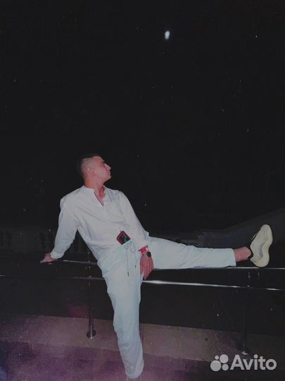 Dj, Диджей с оборудованием