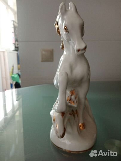 Конь-огонь фарфоровая статуэтка СССР