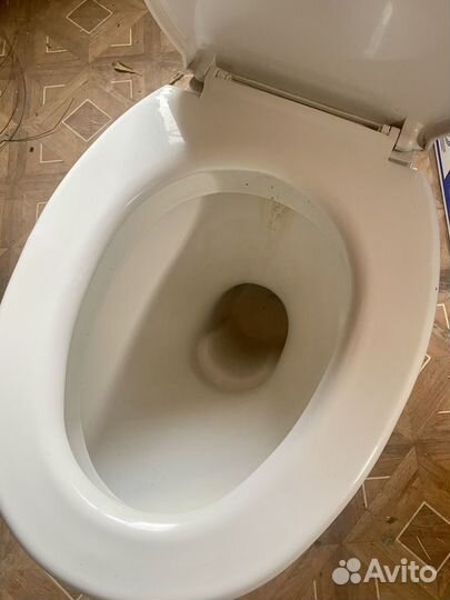 Унитаз с бачком бу