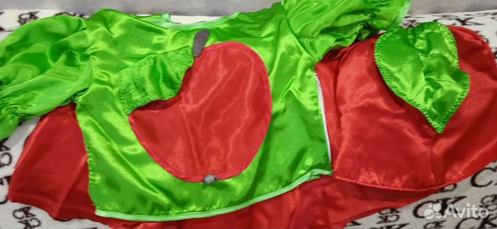 Костюм яблоко