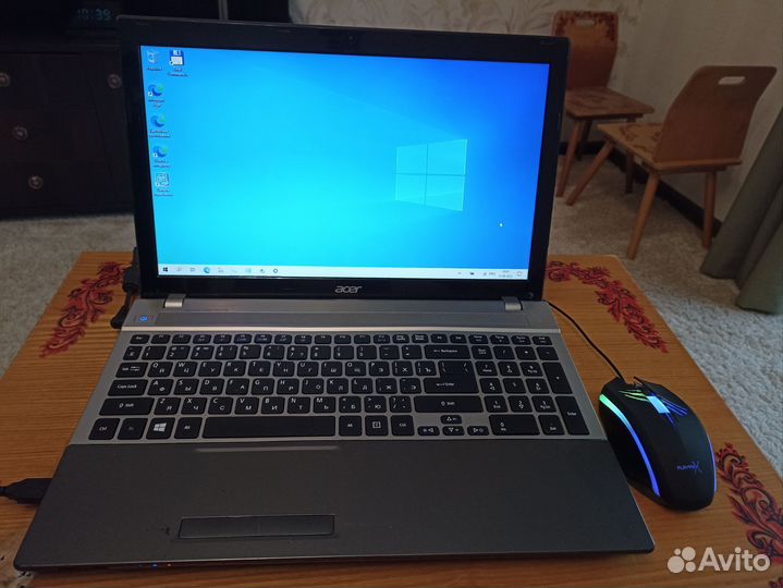 Acer aspire V3 571g
