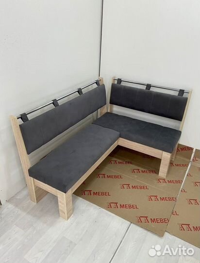 Кухонный уголок новый в наличии