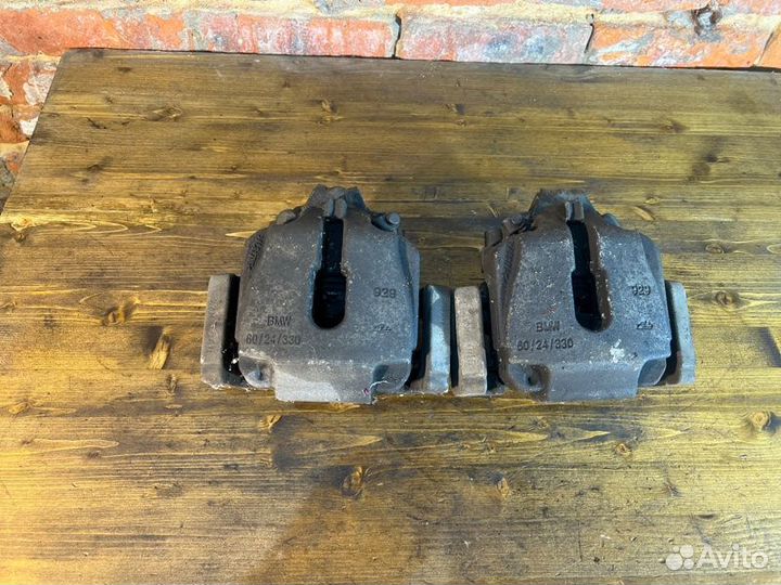 Суппорт тормозной передний Bmw 5 F11 N52B30 AF