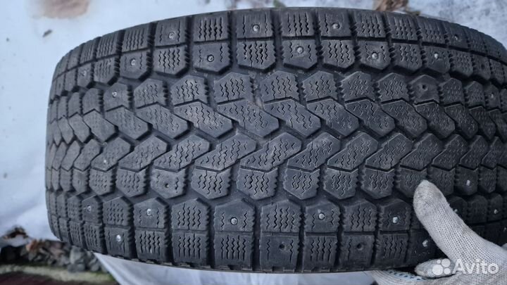 Yokohama Ice Guard F700S 205/55 R16