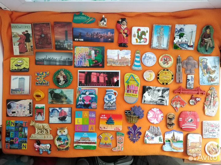 Магниты на холодильник из разных стран и городов