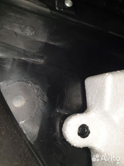 Обшивка двери передней правой Mazda 6 GJ