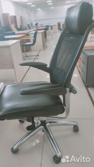 Компьютерное кресло, кресло руководителя, кресло