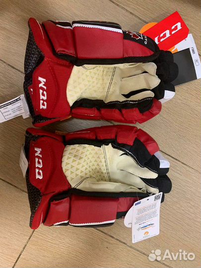 Перчатки хоккейные CCM FT1 новые