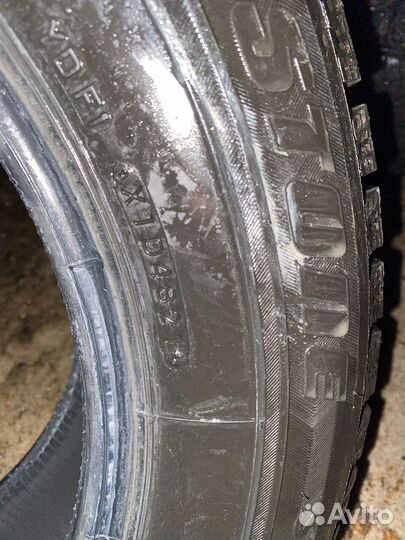 Bridgestone Blizzak Revo GZ 215/60 R16 95S