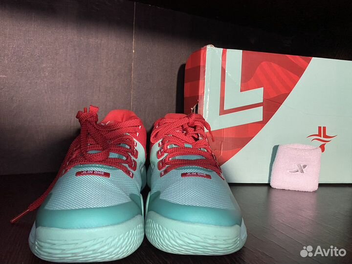 Xtep JLin 1 “Xmas” - 8 us