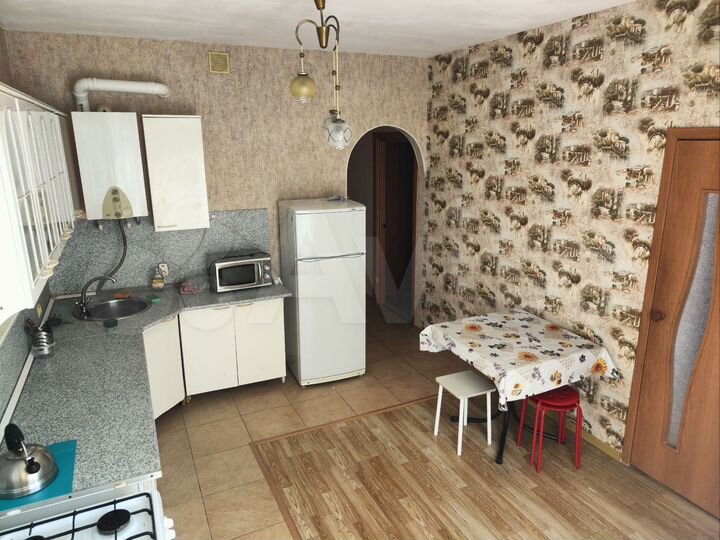 2-к. квартира, 50 м², 4/8 эт.