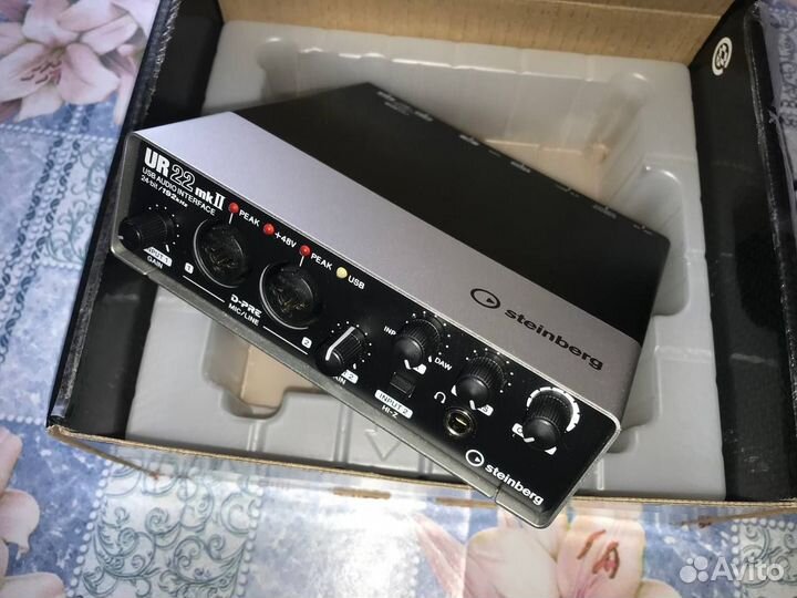 Звуковая карта Steinberg UR22MK2