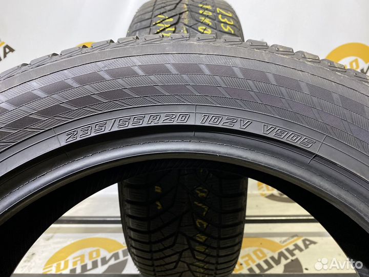 Yokohama BluEarth Winter V905 235/55 R20