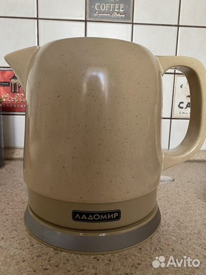 Чайник электрический Ладомир керамика