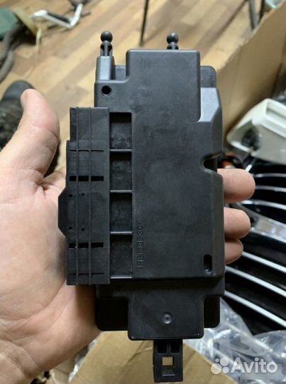 Блок управления подушками безопасности Bmw 5 F10