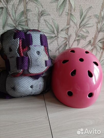 Ролики с защитой и шлемом