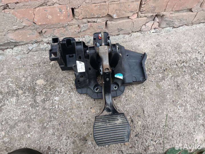 Педальный узел Opel Corsa D/Опель Корса Д