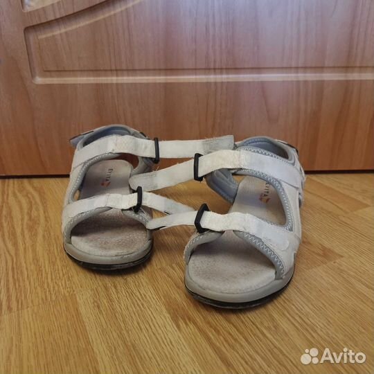 Босоножки летние р40 для девочки Evita