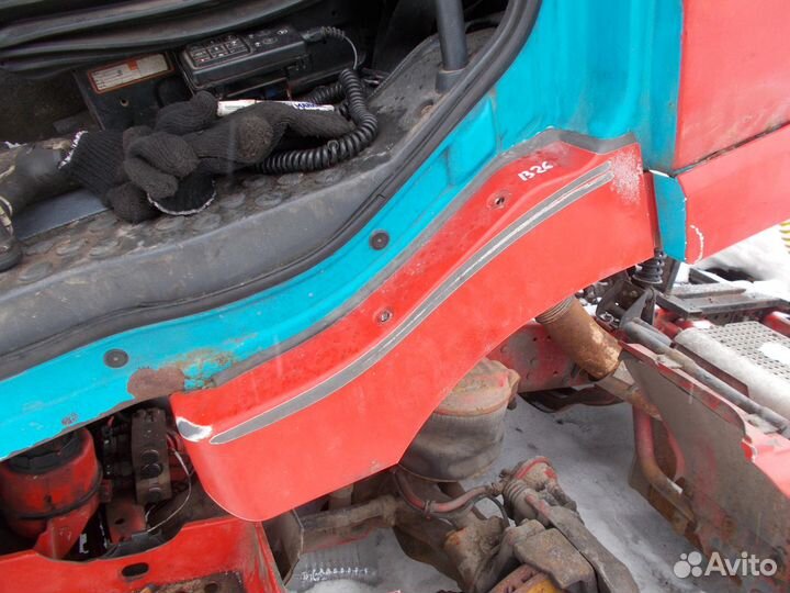 Полукрыло левое мерседес актрос мп1 2001г