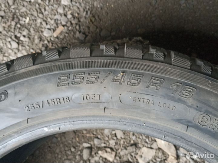 Michelin X-Ice North 3 255/45 R18 103T