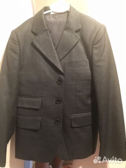 Школьный пиджак и жилетка Borelli в первый класс