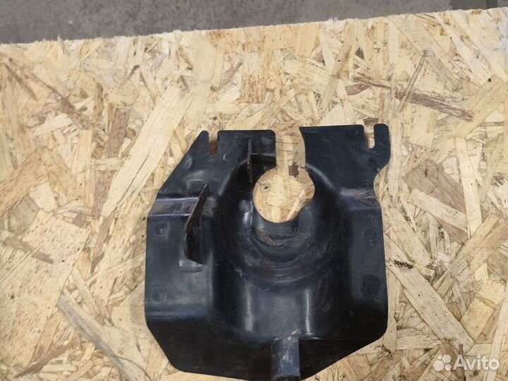 Мазда 6 GG пыльник рулевой колонки