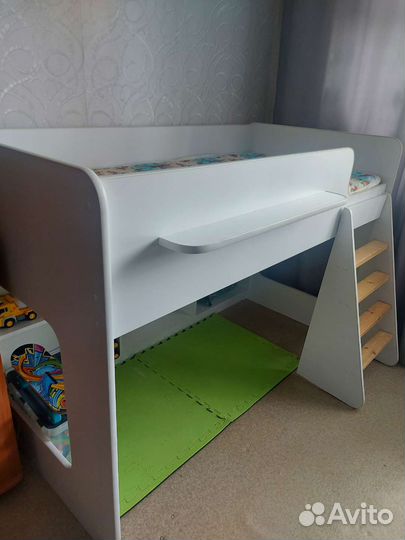Детская кровать чердак