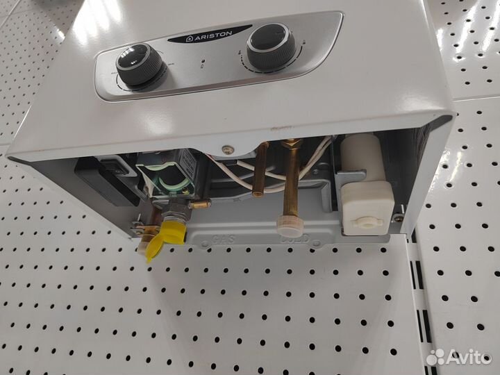 Газовая колонка Bosch therm 4000 ariston fast r