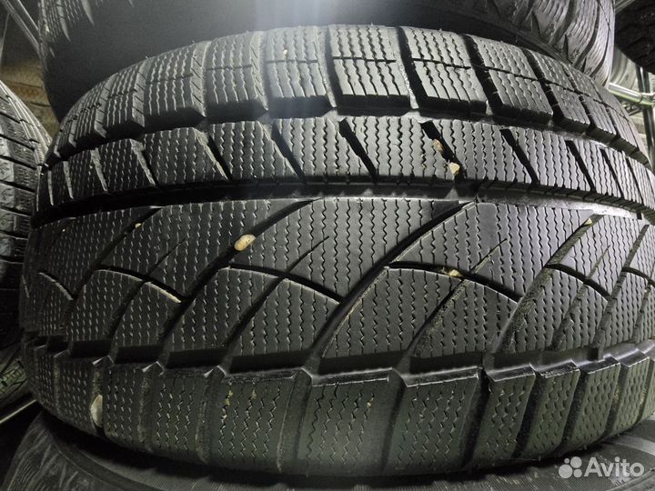 Jinyu YW52 235/55 R17