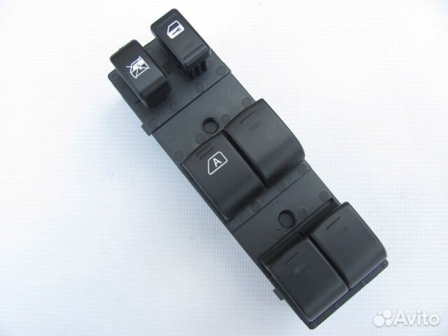 Кнопки стеклоподъемника Nissan Teana