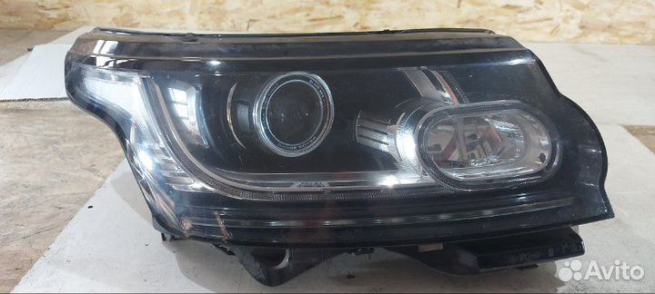 Фара ксеноновая передняя правая Land Rover Range