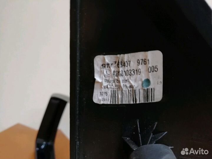 Зеркало левое Mercedes B-classe W246