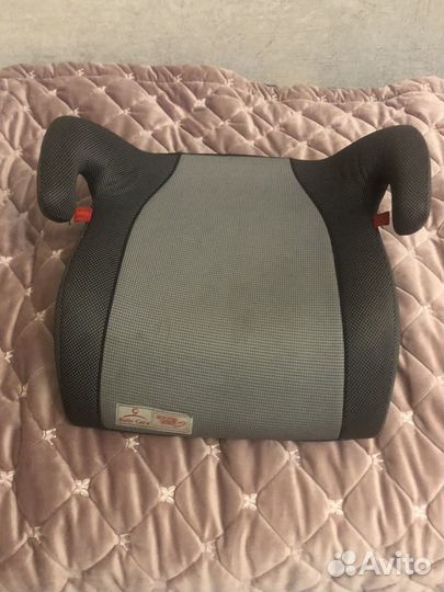 Детская сидушка в машину