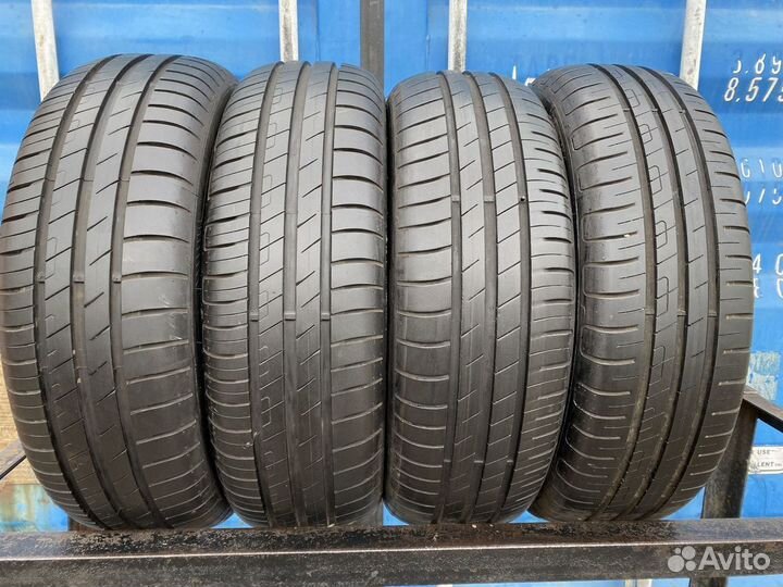 Goodyear EfficientGrip Performance 185/65 R15 88H