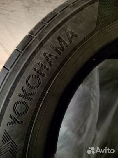 Yokohama BluEarth-XT AE61 225/60 R17 99V