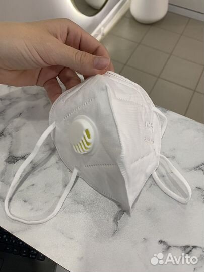 Маска респиратор медицинская