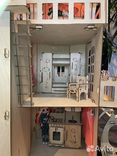 Кукольный домик для Барби с мебелью