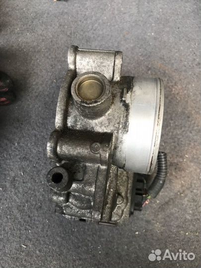 Дросельная заслонка Volvo