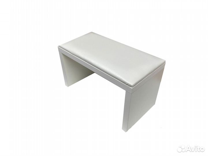 Подставки маникюрные новые