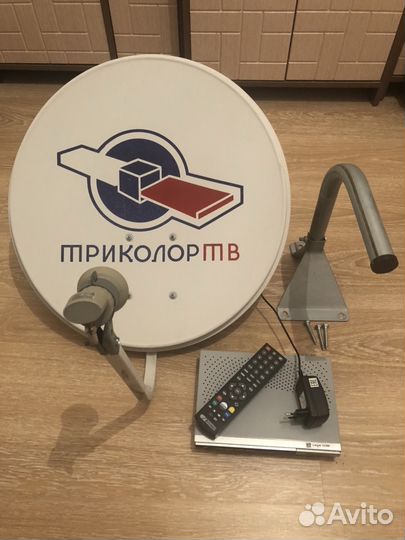Комплект спутникового телевидения Триколор тв