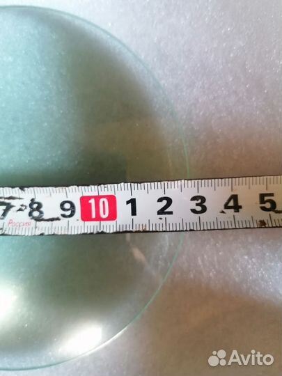 Линза (увеличительное стекло)